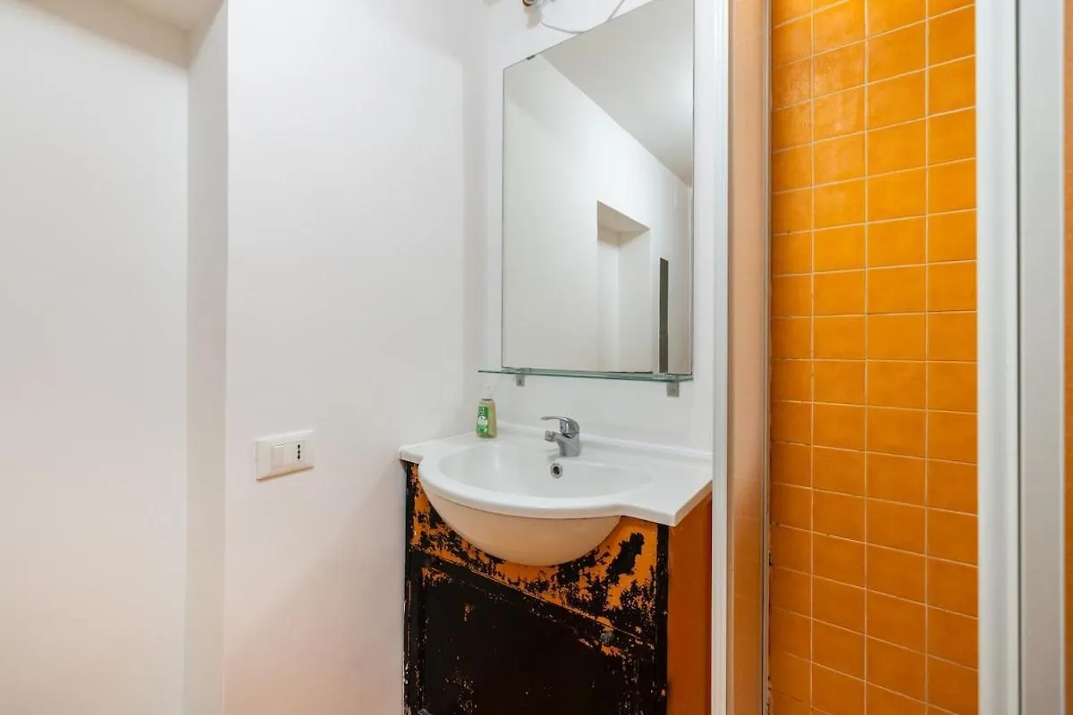 The Artistic Retreat Apartment Rome