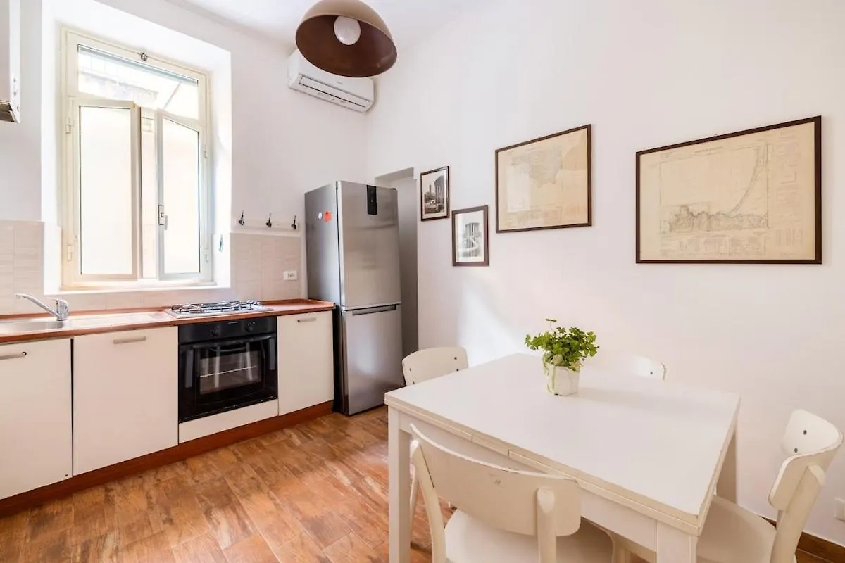 The Artistic Retreat Apartment Rome 0*,  Italy